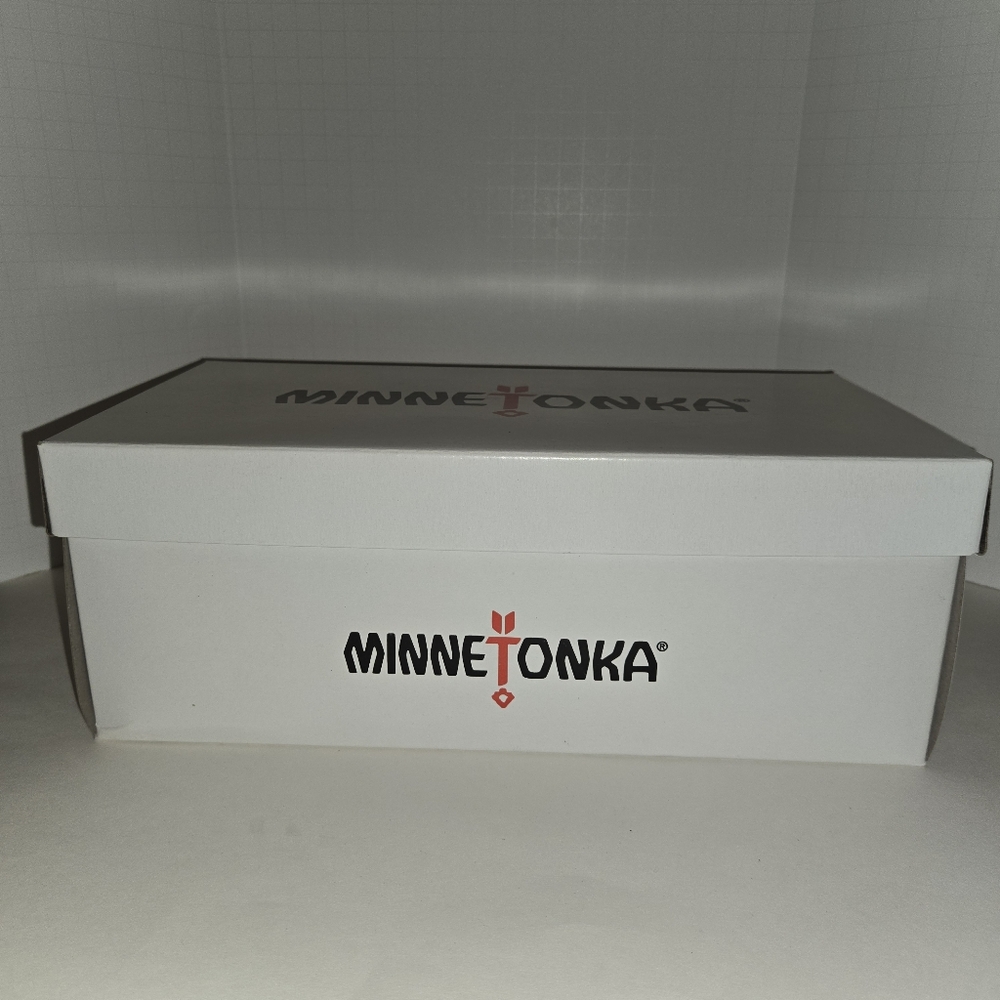 MINNETONKA Sandals - Picture 5 of 6
